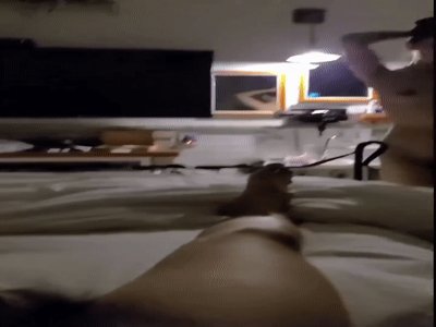 高颜值情侣家中性爱流出吞屌吃鸡巴，骑乘摇曳疯狂做爱！ 